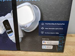 lot 9 image: Brand New Swann Wi-Fi Floodlight Security Camera