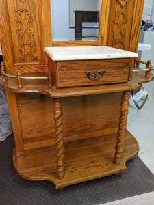 lot 24 image: Gorgeous Vintage Wooden Hall Tree for Coats and Other Storage