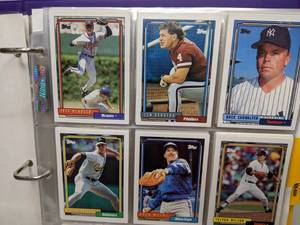 lot 66 image: 1992 Topps Baseball Card Collection