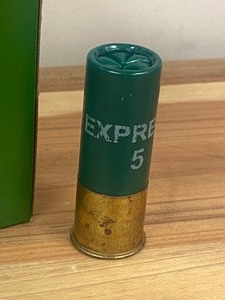 (25) Rounds Remington Express Long Range 12-gauge #5-Shot, 1.25oz, 2,75