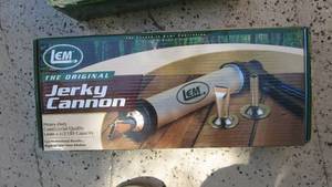 lot 44 image: Lem Jerky Cannon