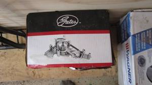 lot 5 image: New Gates Water Pump For 70s Small Block Chevy