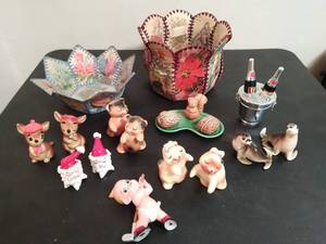 lot 101 image: Lot of Vintage Salt & Pepper Shakers