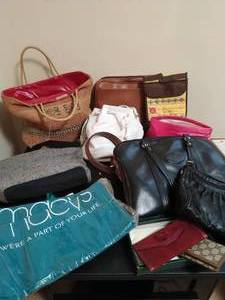 lot 153 image: Collection of purses and bags