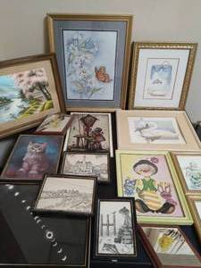 lot 162 image: Large Collection of Art Work