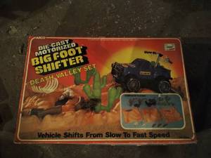 lot 65 image: Big Foot shifter game