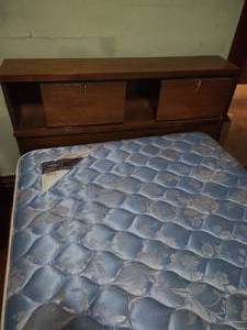 lot 89 image: Twin size bed sterns and foster mattress.