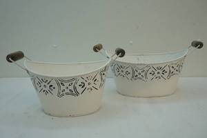 Metal buckets