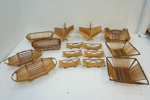 Wicker bowls
