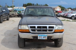 lot 9916 image: 2000 Ford Ranger 4X4 - 2 OWNERS -