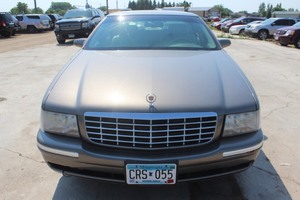 lot 9903 image: 1999 Cadillac DeVille - 2 OWNERS - 69,236 MILES -