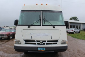 lot 8997 image: 1997 Ford F53 Triple E Commander Motorhome