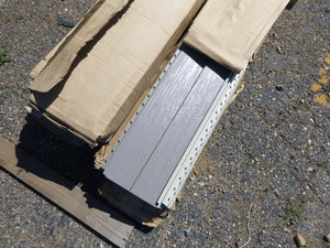 5 Boxes of Craft Mark Classic Vinyl Coated Siding Steel