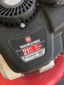 Lawnmower YardMachines&nbsp