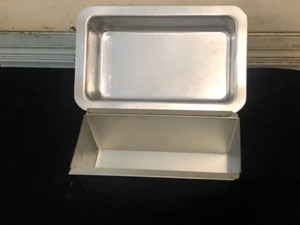 Baking pans
