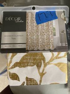 Dcor Studio Decor Studio Newton 72 x 72 Shower Curtain