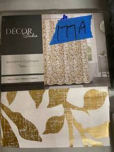 Dcor Studio Decor Studio Newton 72 x 72 Shower Curtain