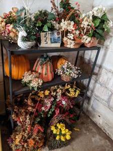 lot 114 image: Silk Flower Decorations & (3) Pumpkins