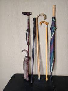 lot 32 image: Lot of (4) Walking Canes and (2) Umbrellas