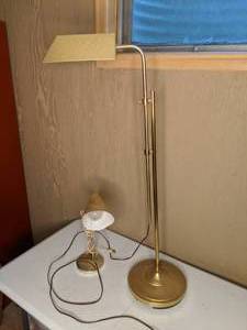 lot 76 image: Lot of (2) Brass Desk Lamps