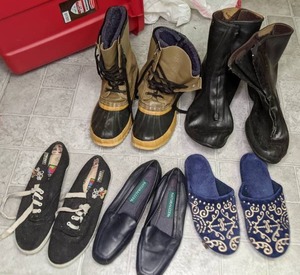 lot 235 image: Mixed Lot of Womens Shoes