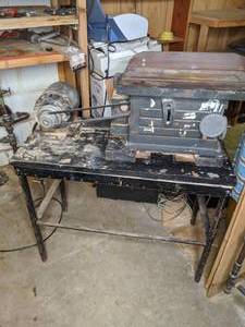 lot 225 image: Vintage Craftsman Bench Top Table Saw Work Bench