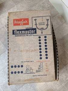 lot 147 image: Vintage Mayfair Flexmaster 4- Light 1950s- 1960s