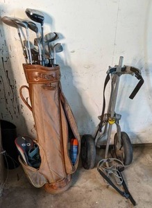 lot 294 image: Beautiful Vintage Golf Bag & Vintage Bag Boy Aluminum Golf Cart Bag Caddy Pull Cart