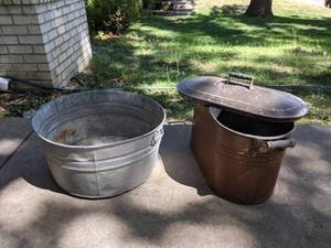 lot 317 image: Large Vintage Copper Basin with Lid and Large Galvanized Steel Basin