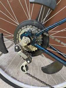 lot 64 image: Autobike Classic 6 Speed Bike