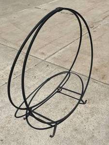 lot 83 image: Cast Iron Firewood Ring