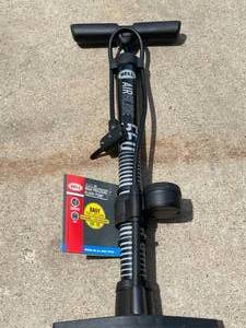 lot 97 image: Bell Air Glide 550 High Pressure Floor Pump