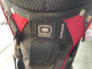 lot 111 image: Ogio Shredder Golf Bag