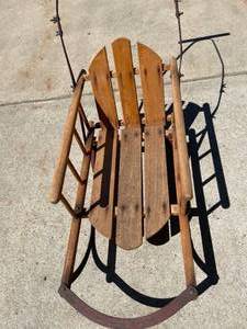 lot 114 image: Decorative Wood and Metal Push Sled