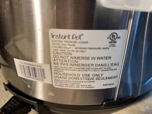 lot 143 image: Instapot Electric Pressure Cooker