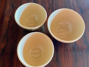lot 24 image: Three Piece Vintage Watt Ware Advertising Mixing Bowls- P.H. Feely & Sons Inc Farmington, MN