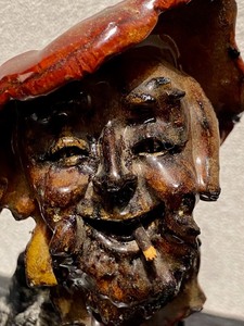 lot 36 image: Two Shep Shapiro Carved Figurines