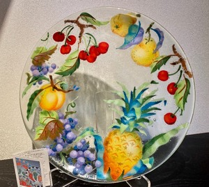 lot 49 image: Decorative Fruit Motif Platter by Fire Glass