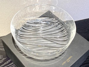 lot 52 image: HOYA Crystal Bowl