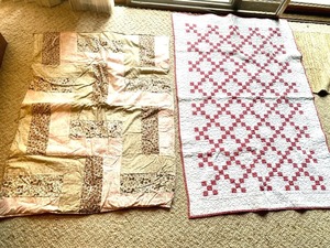 lot 190 image: Two Childrens Quilt Blankets