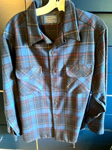 lot 194 image: Button Up Pendleton Shirt