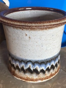lot 175 image: Outdoor Decorative Items