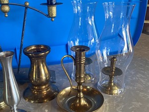lot 88 image: Variety of Decorative Candleholders