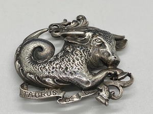 lot 250 image: Sterling Silver Taurus Brooch by Guglielmo Cini