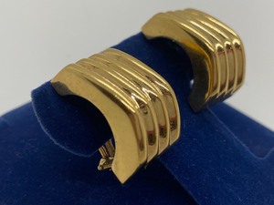lot 265 image: Beautiful 14k Gold Earrings