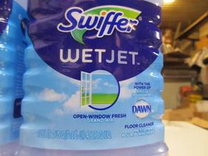 lot 55 image: Swiffer Wetjet Floor Cleaner