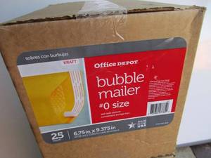 lot 15 image: Bubble Mailers