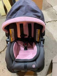 Infant car seat with base very clea...