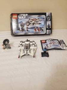 lot 10 image: Lego Star Wars Snowspeeder - 20th Anniversary Edition Set Number 75259