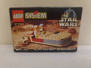 lot 40 image: Lego Star Wars Landspeeder Set Number 7110